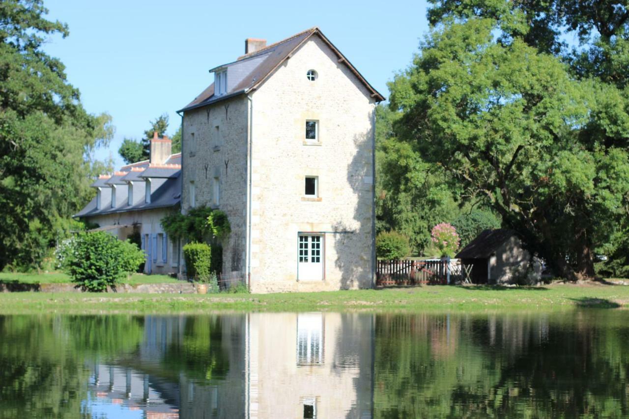 Le Moulin De Chareau Bed & Breakfast Reugny  Exterior photo